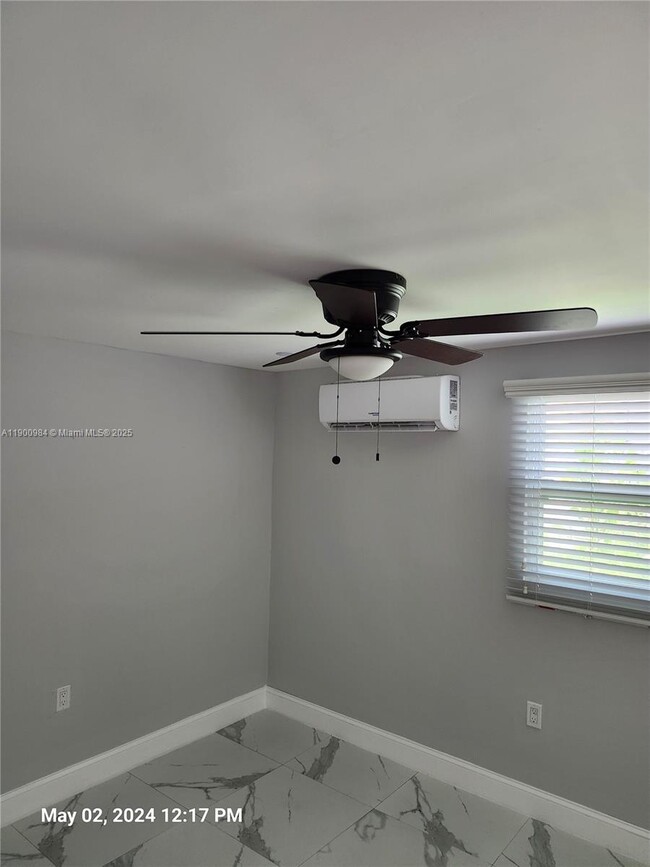 Photo - 1934 NW 25th Ave Unidad B