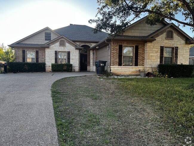 Building Photo - 2909 Pueblo Dr Rental