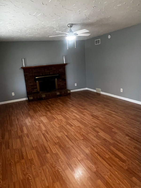 Photo - 3555 McCartney Rd