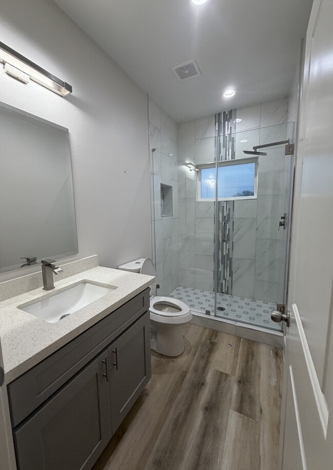 Building Photo - 9905 Excaliburs Ct