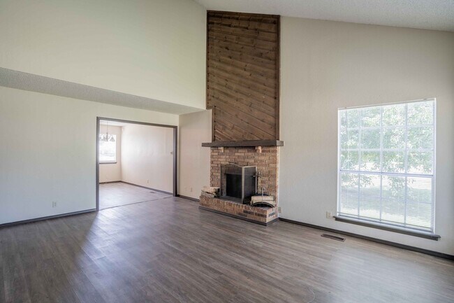 2321 W Galveston St Unit 2323