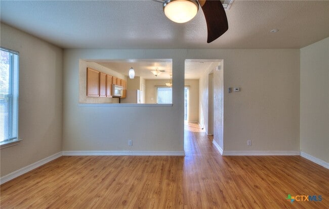 Photo - 656 Cherokee Blvd