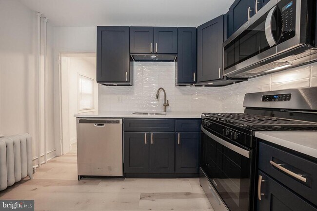 Photo - 34 W Durham St