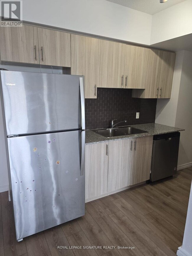 Photo - 275 Larch St Unité G611