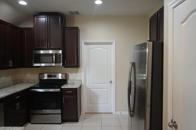 Photo - 2212 Lennox Dale Ln