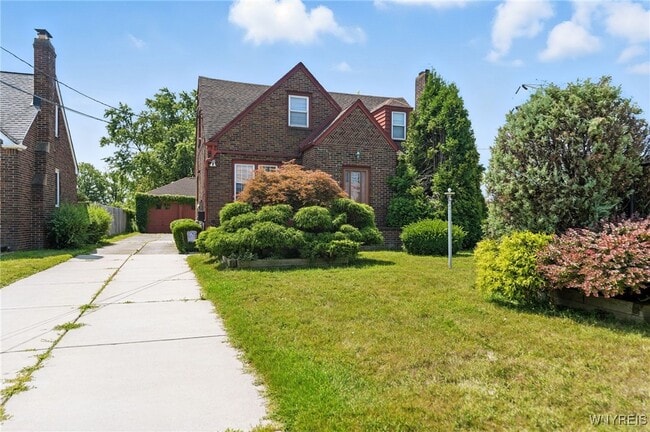 Building Photo - 841 Cleveland Dr Rental