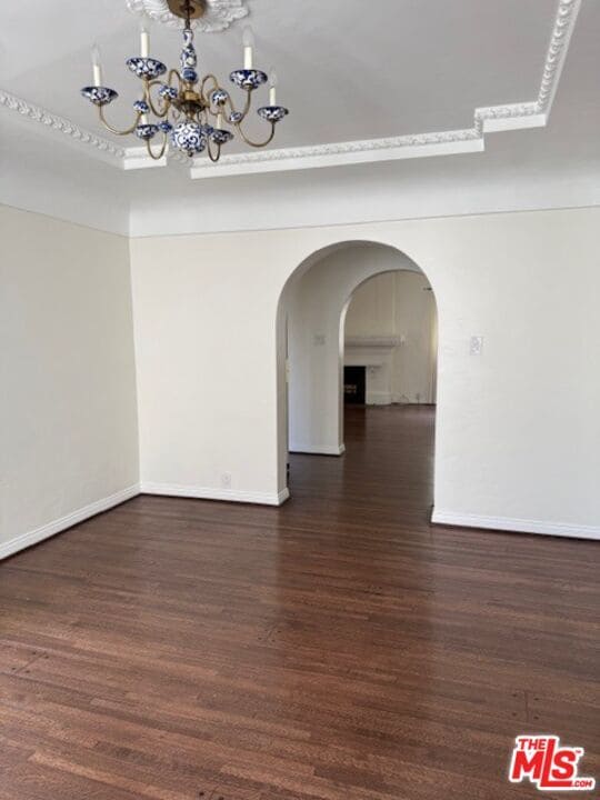 Photo - 357 S Doheny Dr