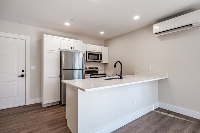 Photo - 7 Progress Wy Unit 1