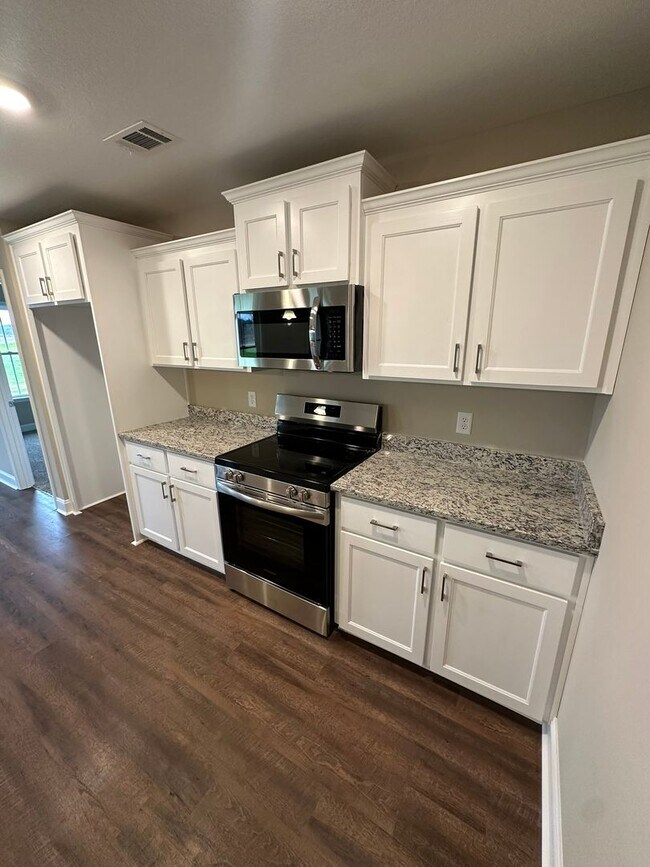 Photo - 510 Doyle Ln