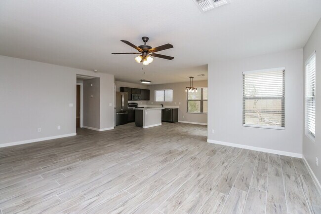 Photo - 2466 E Hazeltine Way