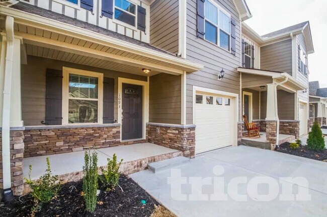 Photo - 1093 Neeleys Bend E