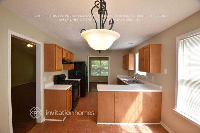 Photo - 1285 Norwalk Trce