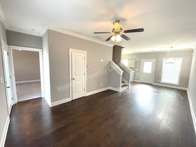 Photo - 4BD/4.5BA FOR RENT - Only Through 7/18/2024
