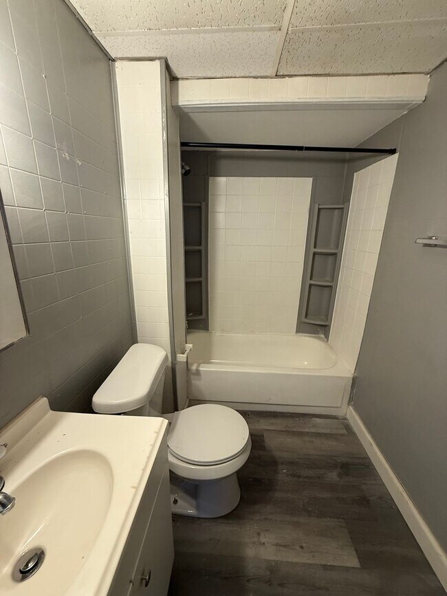 Photo - 365 E 161st St Unit DN