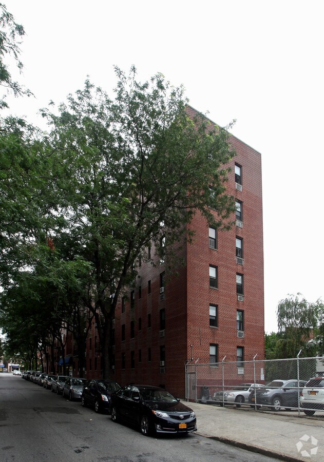 51-60 Van Kleeck St Apartments - 51-60 Van Kleeck St Apartments