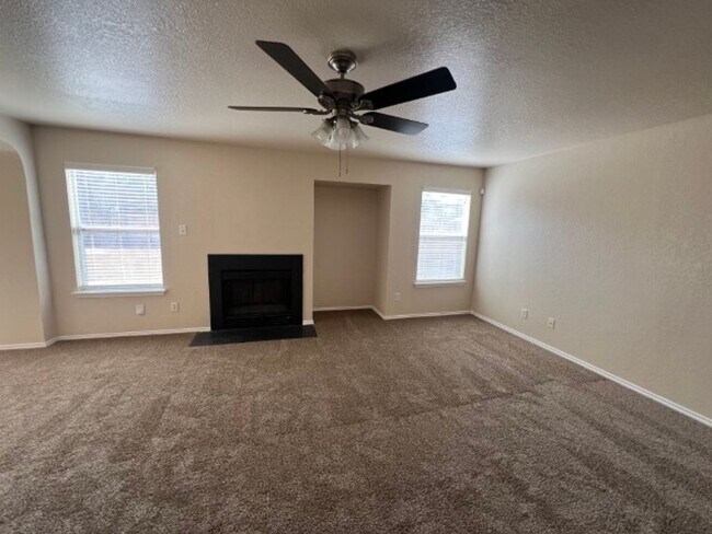Photo - Nice 3 Bedroom Home