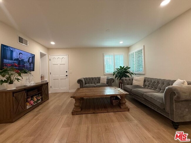 Photo - 10234 Oklahoma Ave