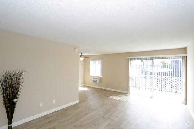 Photo - Sea Cliff Terrace