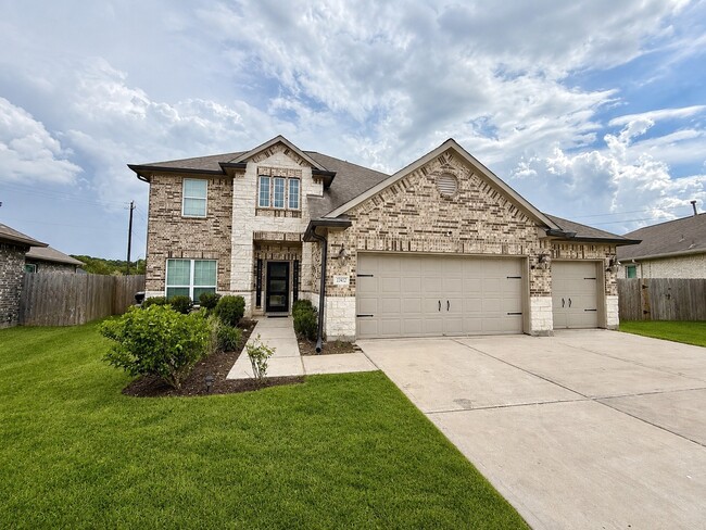 Building Photo - 23422 Bordeaux Dr
