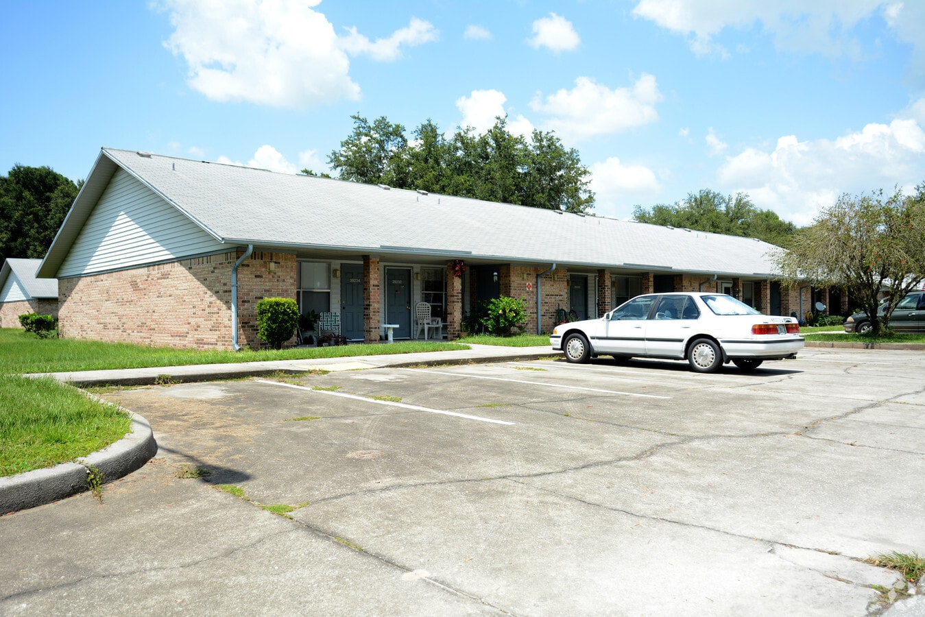 Photo - Village Walk Apartments