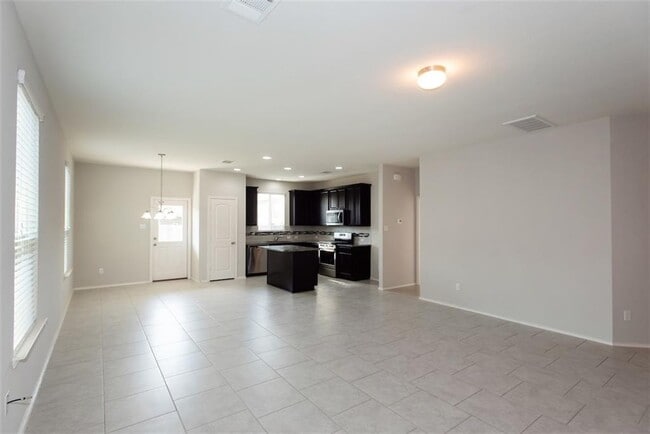 Photo - 163 Palm Dr