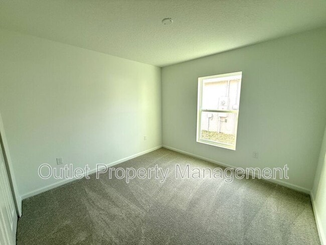 Photo - 1275 Belle Isle Ln