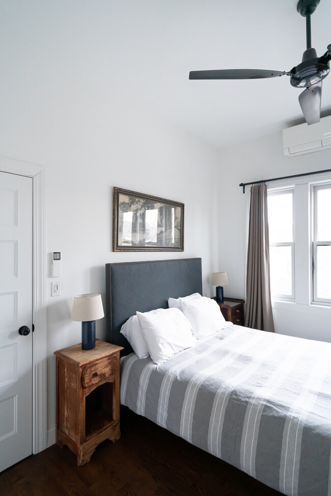 2 Courtney Ave Unit 3