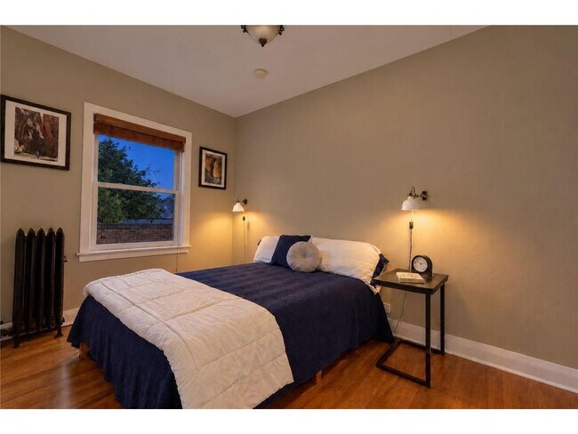 Photo - 3603 Aldrich Ave S Unit 302