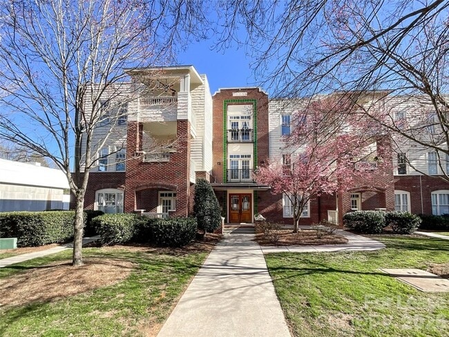 Building Photo - 518 Clarice Ave Unit 308