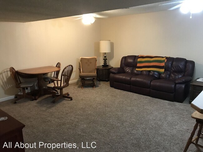 Photo - 2 br, 1 bath House - 2320 43rd Avenue Cour...