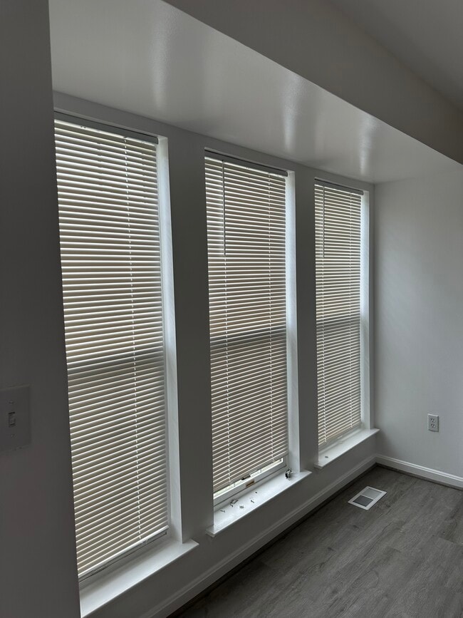 Photo - 6113 Lands End Ct Townhome