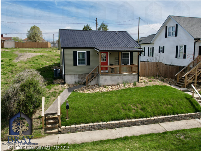 Photo - Renovated 3BR / 1BA house in central Kingsport
