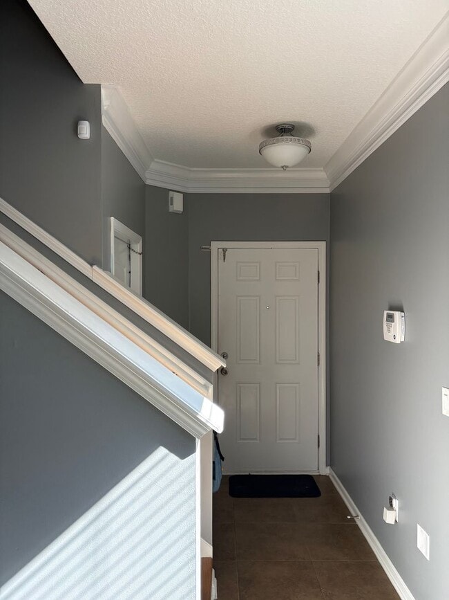 Photo - 496 Walnut Dr