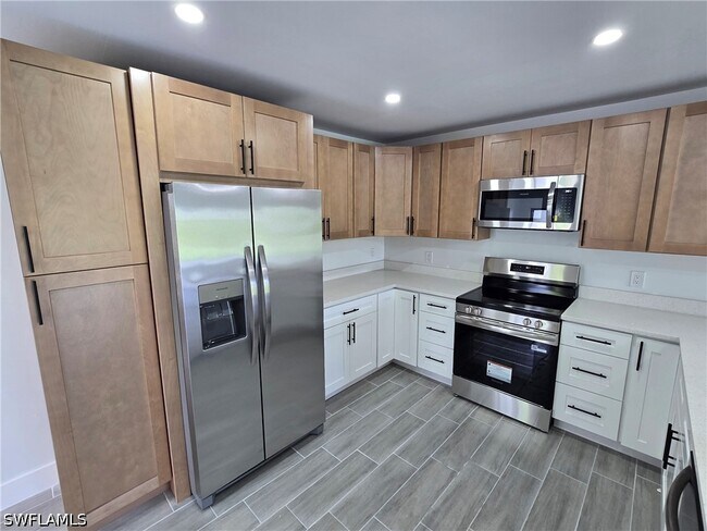 Photo - 247 Pennfield St