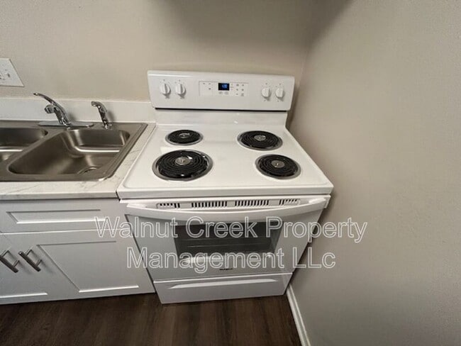Photo - 5520 Beavercrest Dr Unit #9