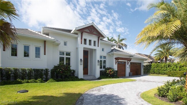Photo - 700 Wedge Dr