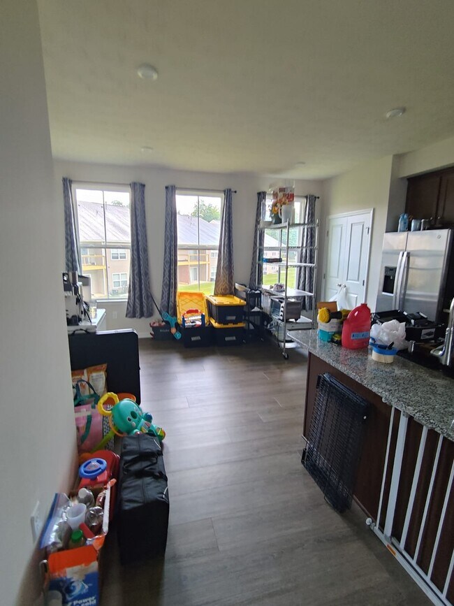 Photo - 1048 Steamboat Dr