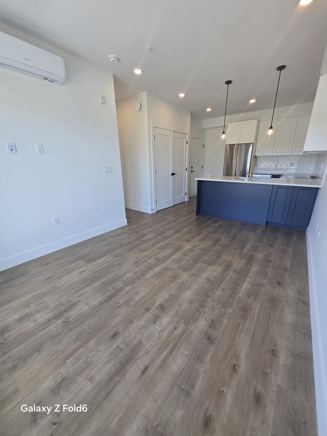 17783 56a Ave