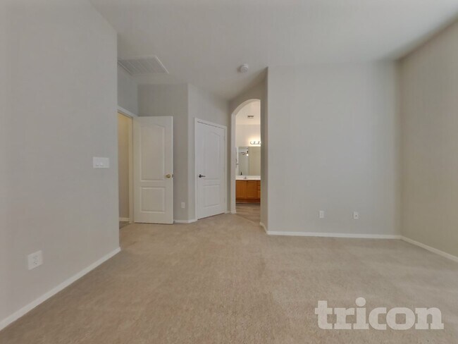 Photo - 11910 W Jackson St