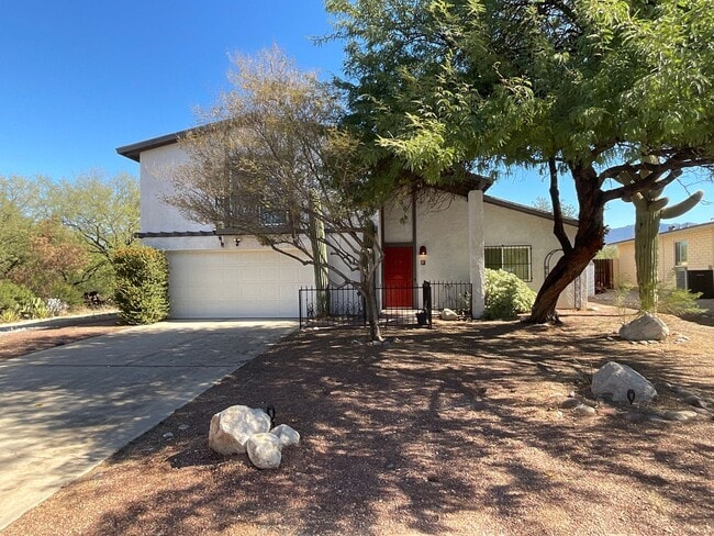 Building Photo - East side beauty with owned solar system Rental