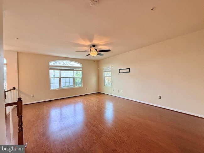 Photo - 3517 Sea Grass Ln