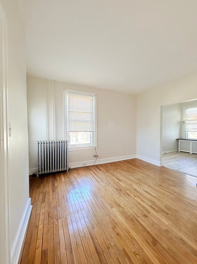 Photo - 123 Walnut Ave