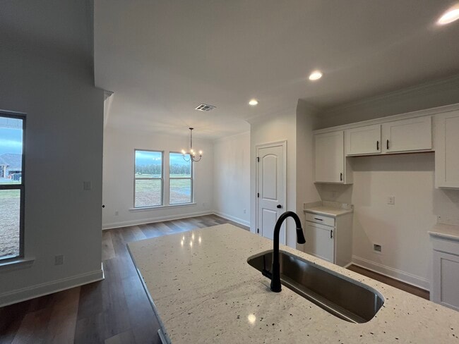 Photo - 109 Nandina Dr