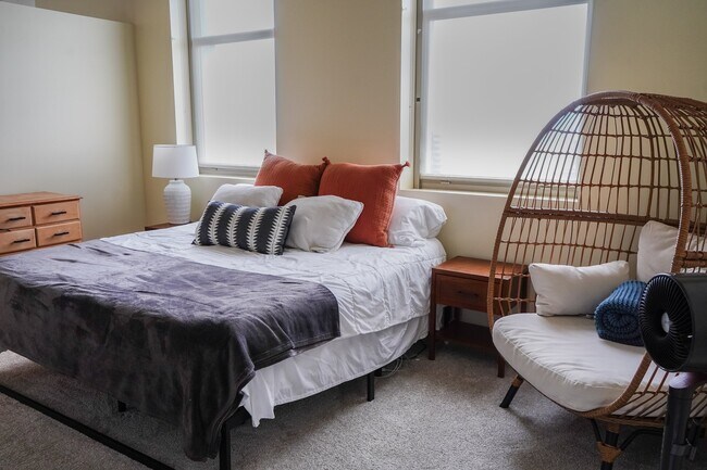 Photo - 2107 Grand Blvd Unidad 1207
