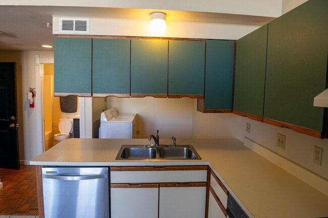 Photo - 204 N Walnut St Unit A