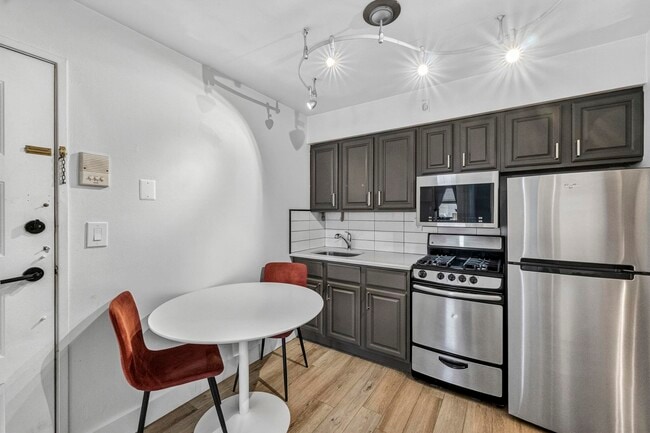 Photo - 129 Franklin St Unit A5
