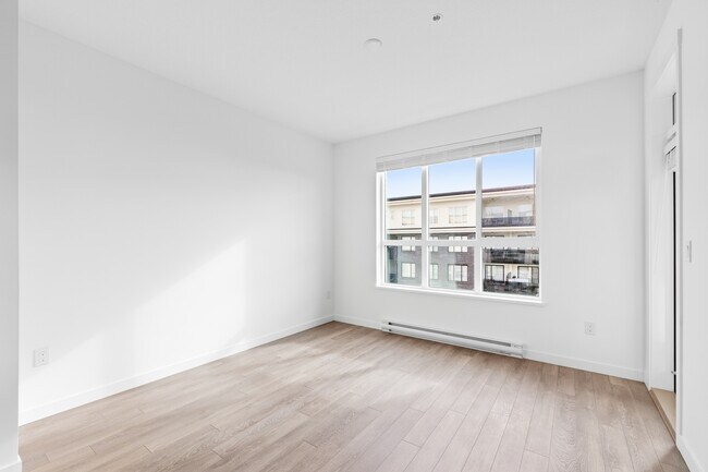 Photo - 8509-8509 158 St