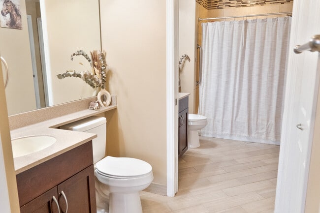 Photo - 125 Hoowaiwai Loop Unit 1903