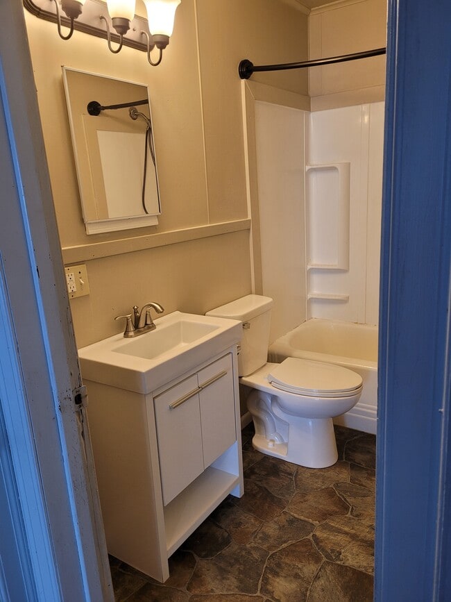 Photo - 1111 Jefferson St Unidad A