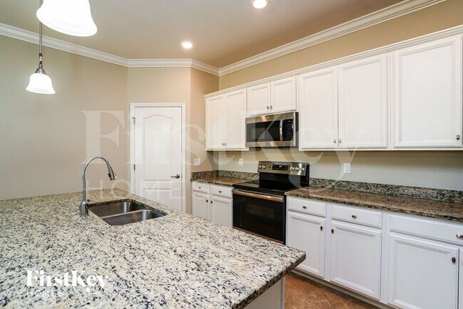 Photo - 3501 E Hampton Cir